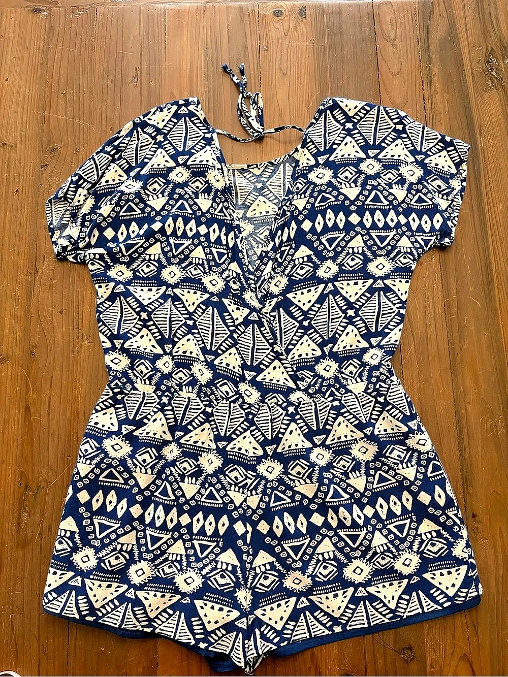 Rhapsody Geometric Tribal Print Tie Back Romper - Size Large